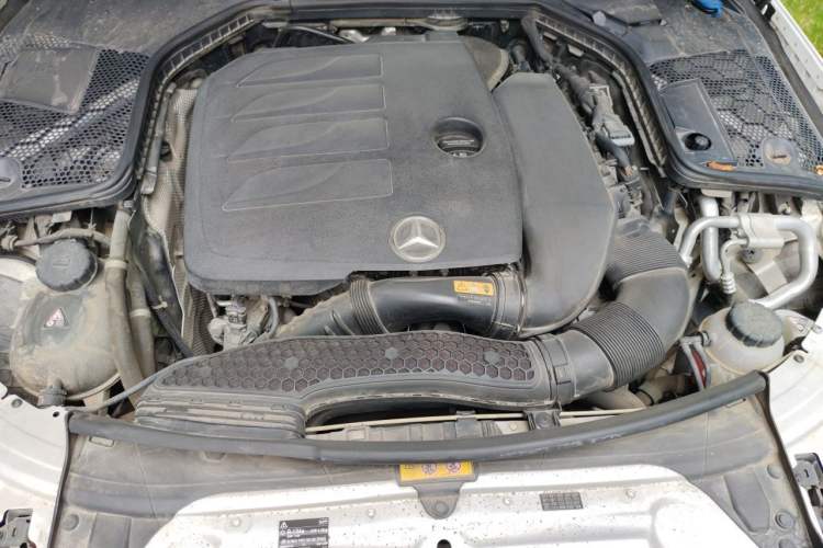 Used Mercedes-Benz C-Class 2019 C 260 Sport Edition Engine Bay