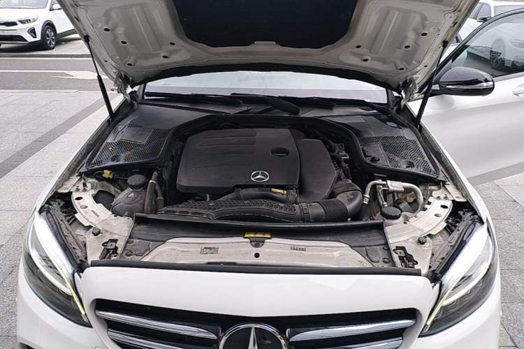 Used Mercedes-Benz C-Class 2019 C 260 Sport Edition Engine Bay