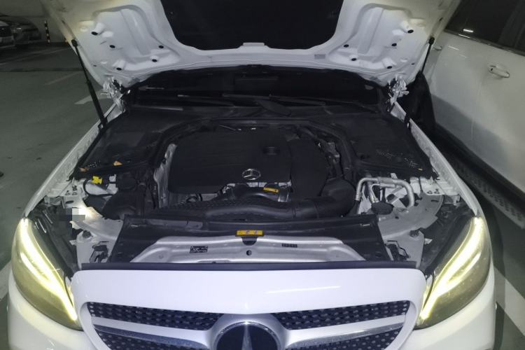 Used Mercedes-Benz C-Class 2019 C 260 L Sport Edition Engine Bay
