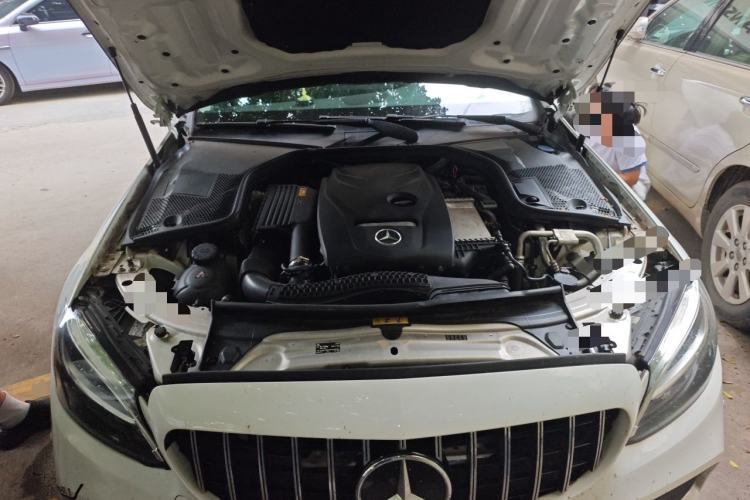 Used Mercedes-Benz C-Class 2019 C 180 L Fashion Edition Sport Version Engine Bay