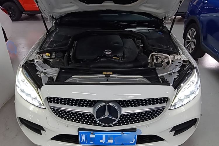 Used Mercedes-Benz C-Class 2019 C 260 Coupe Engine Bay