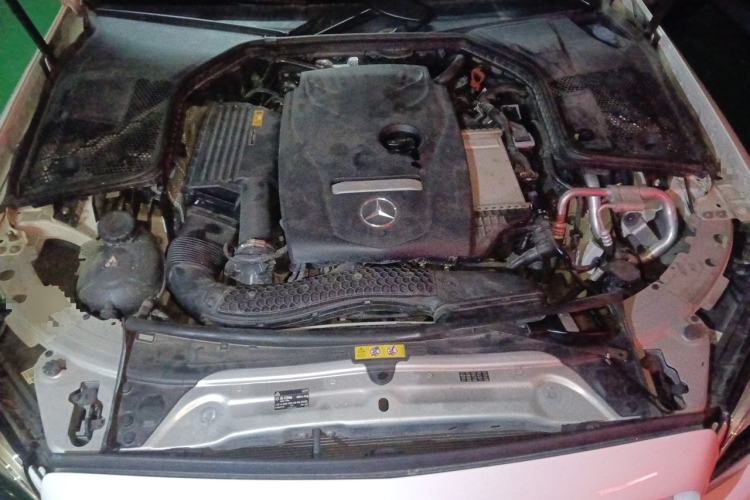 Used Mercedes-Benz C-Class 2019 C 180 L Fashion Edition Sport Version Engine Bay