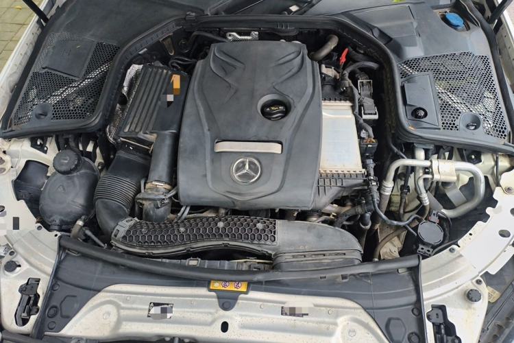 Used Mercedes-Benz C-Class 2019 C 180 L Fashion Edition Sport Version Engine Bay