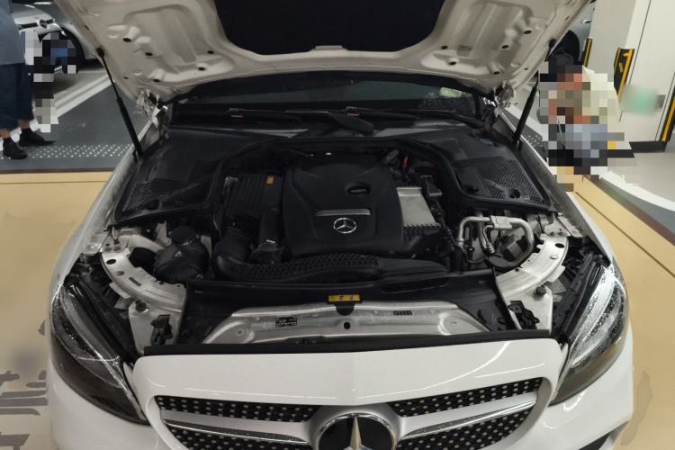 Used Mercedes-Benz C-Class 2019 C 180 L Fashion Edition Sport Version Engine Bay