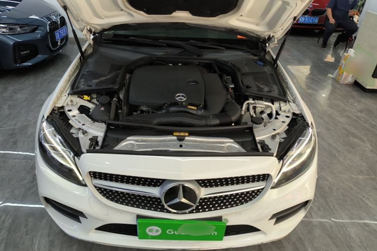 Used Mercedes-Benz C-Class 2019 C 260 Estate Engine Bay