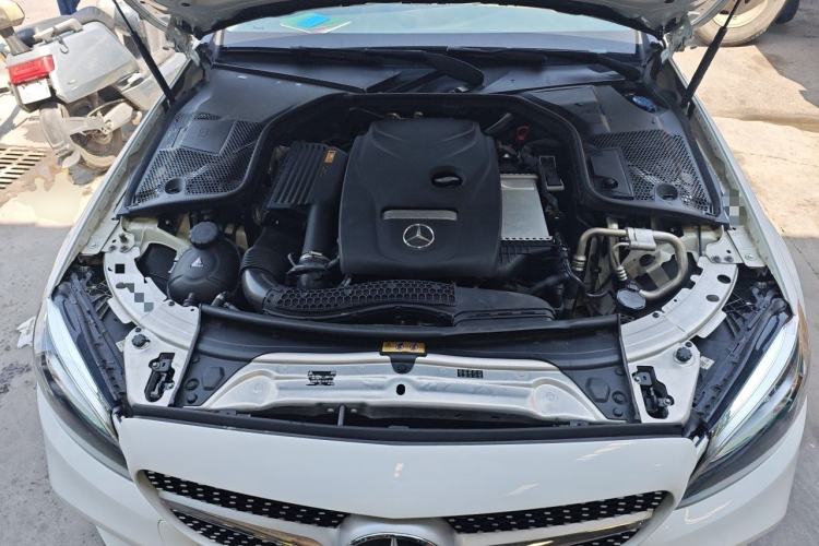 Used Mercedes-Benz C-Class 2019 C 180 L Fashion Edition Sport Version Engine Bay