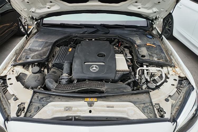 Used Mercedes-Benz C-Class 2019 C 180 L Fashion Edition Sport Version Engine Bay