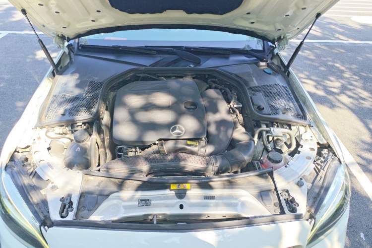 Used Mercedes-Benz C-Class 2019 C 260 L Sport Edition Engine Bay
