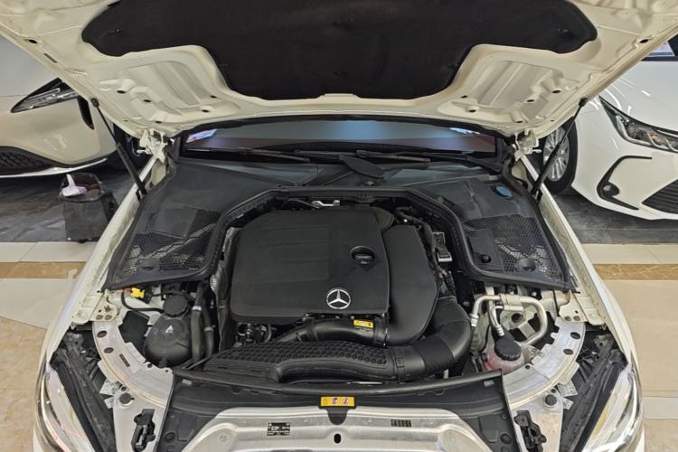 Used Mercedes-Benz C-Class 2019 Facelift C 260 L 4MATIC Sport Edition Engine Bay