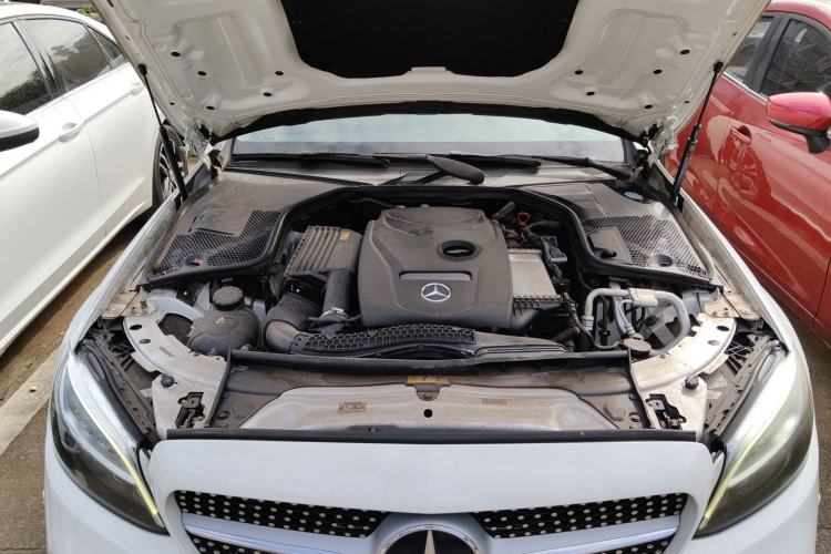 Used Mercedes-Benz C-Class 2019 C 180 L Fashion Edition Sport Version Engine Bay