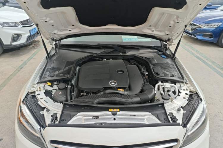 Used Mercedes-Benz C-Class 2019 C 260 Sport Edition Engine Bay