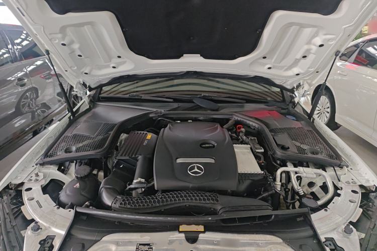 Used Mercedes-Benz C-Class 2019 C 180 L Fashion Edition Sport Version Engine Bay