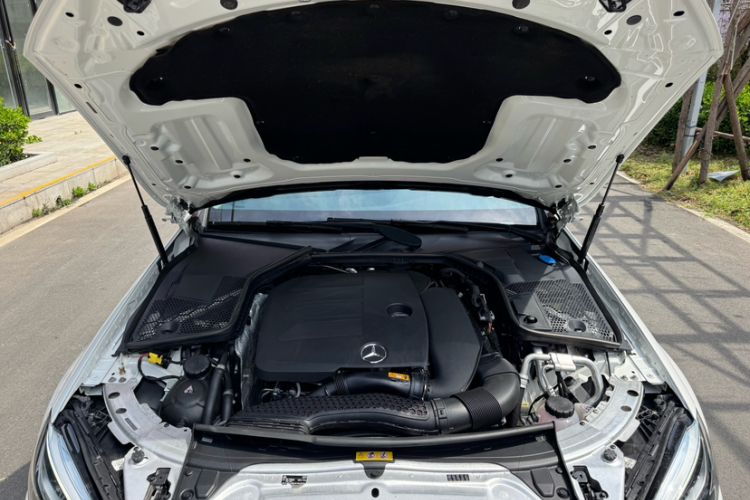 Used Mercedes-Benz C-Class 2019 Restyled C 260 L Sport Edition Engine Bay