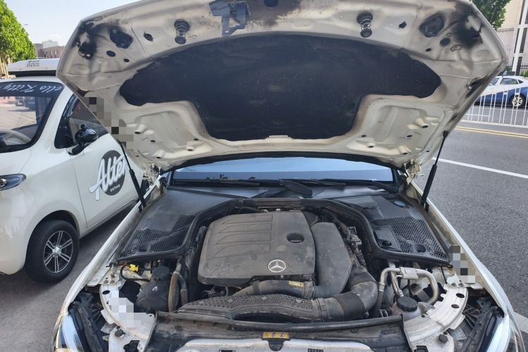 Used Mercedes-Benz C-Class 2019 Restyled C 260 L Sport Edition Engine Bay