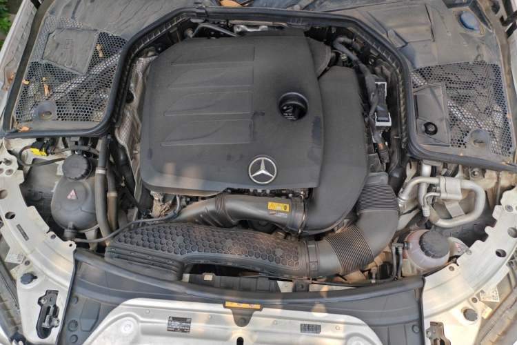 Used Mercedes-Benz C-Class 2019 C 260 Sport Edition Engine Bay