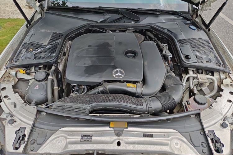 Used Mercedes-Benz C-Class 2019 C 260 Sport Edition Engine Bay