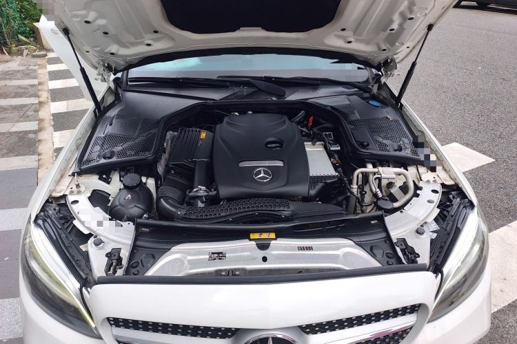 Used Mercedes-Benz C-Class 2019 C 180 L Fashion Edition Sport Version Engine Bay