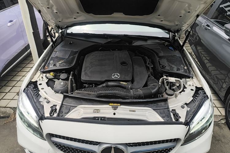 Used Mercedes-Benz C-Class 2019 C 260 L Sport Edition Engine Bay