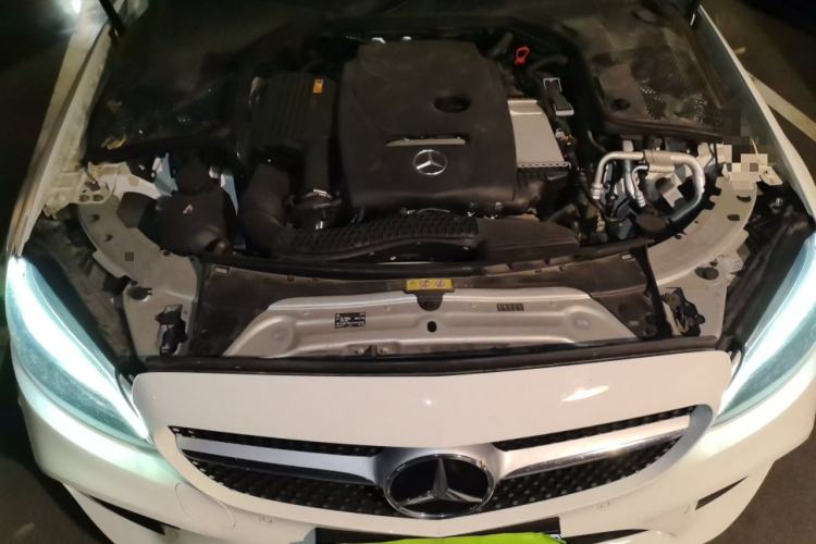 Used Mercedes-Benz C-Class 2019 C 180 L Fashion Edition Sport Version Engine Bay