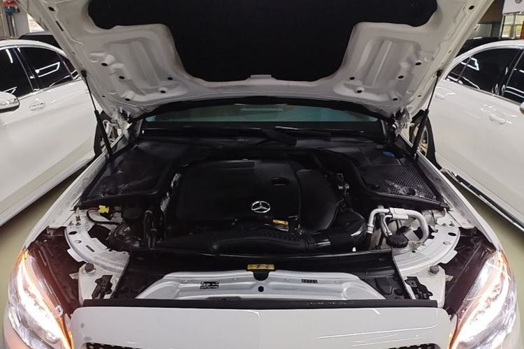 Used Mercedes-Benz C-Class 2019 Restyled C 260 L Sport Edition Engine Bay