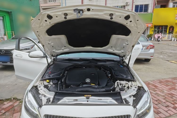 Used Mercedes-Benz C-Class 2019 C 260 L Sport Edition Engine Bay