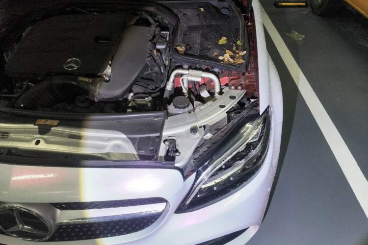 Used Mercedes-Benz C-Class 2019 C 260 L Sport Edition Engine Bay Left