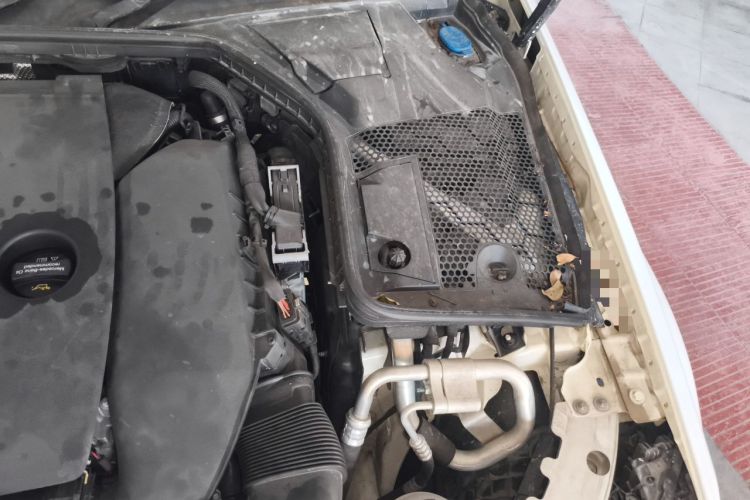 Used Mercedes-Benz C-Class 2019 C 260 Sport Edition Engine Bay Left