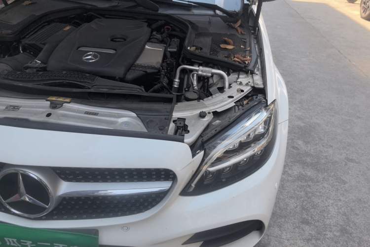 Used Mercedes-Benz C-Class 2019 C 180 L Fashion Edition Sport Version Engine Bay Left