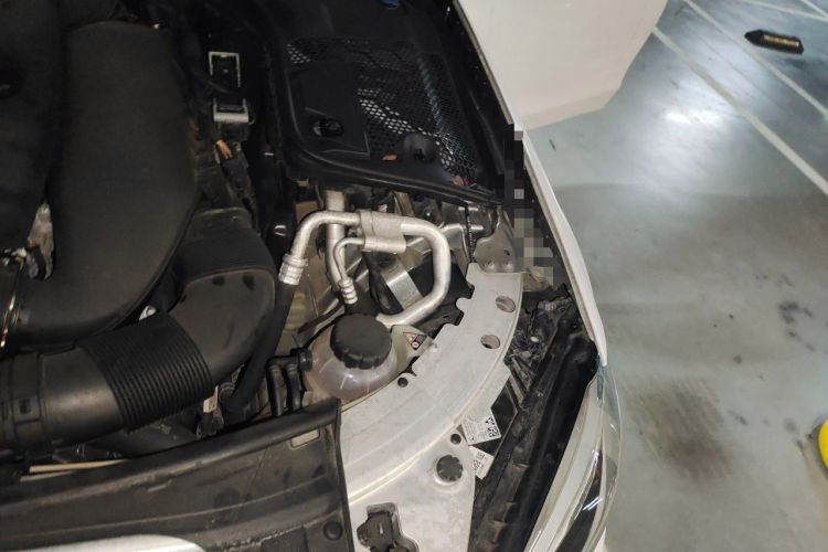 Used Mercedes-Benz C-Class 2019 Restyled C 260 L Sport Edition Engine Bay Left
