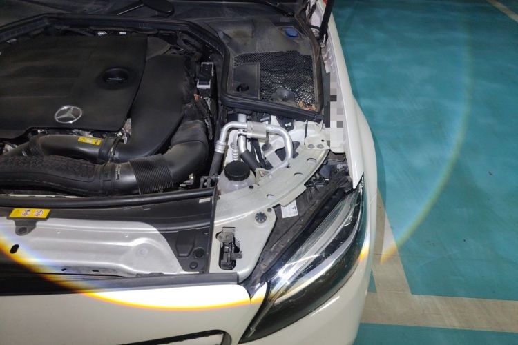 Used Mercedes-Benz C-Class 2019 C 260 Coupe Engine Bay Left