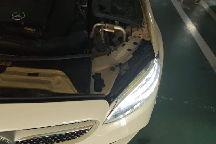 Used Mercedes-Benz C-Class 2019 Restyled C 260 L Sport Edition Engine Bay Left
