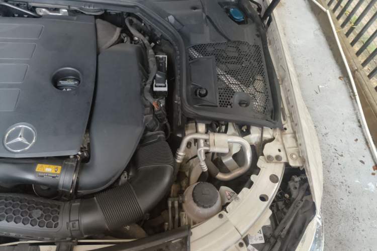 Used Mercedes-Benz C-Class 2019 C 260 Sport Edition Engine Bay Left