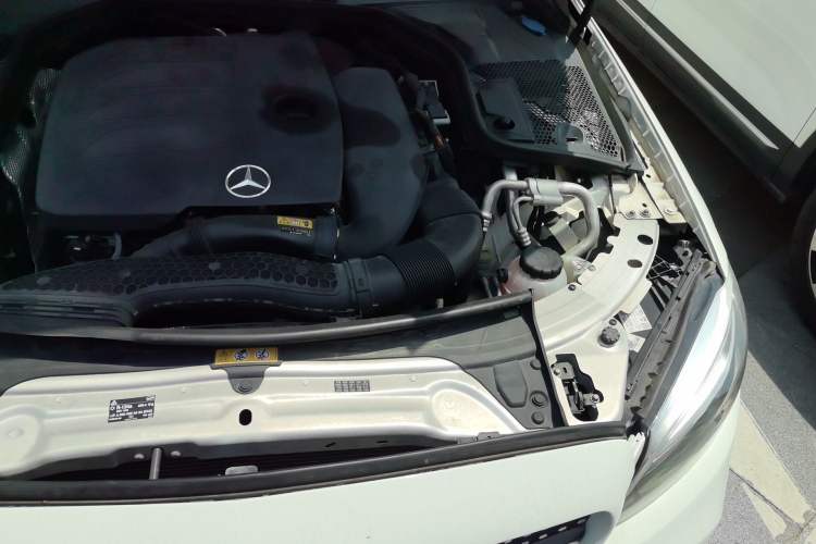 Used Mercedes-Benz C-Class 2019 C 260 L Sport Edition Engine Bay Left