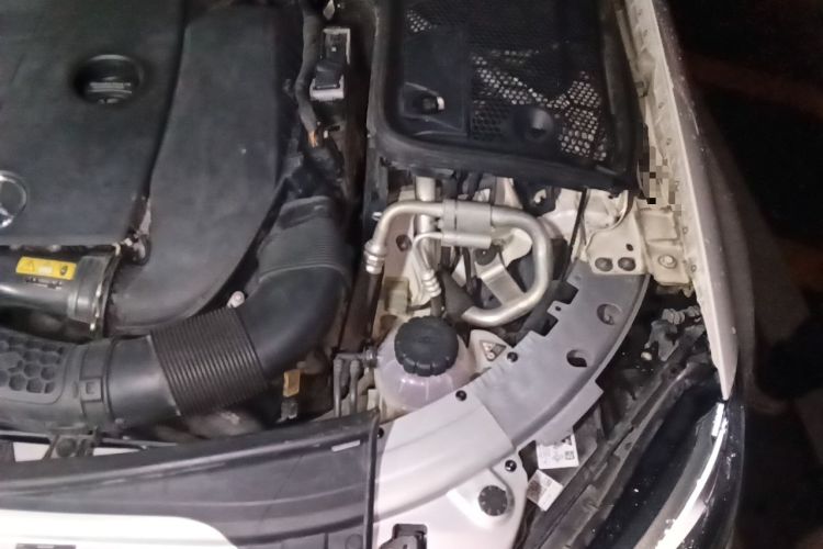 Used Mercedes-Benz C-Class 2019 C 260 Sport Edition Engine Bay Left