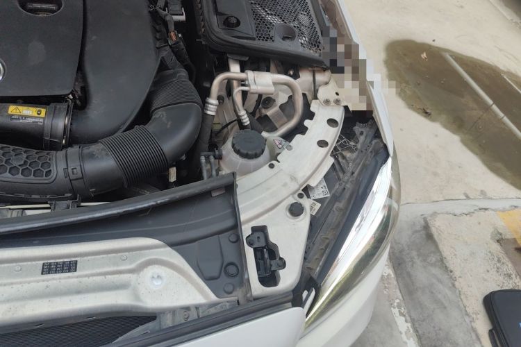 Used Mercedes-Benz C-Class 2019 C 260 Sport Edition Engine Bay Left