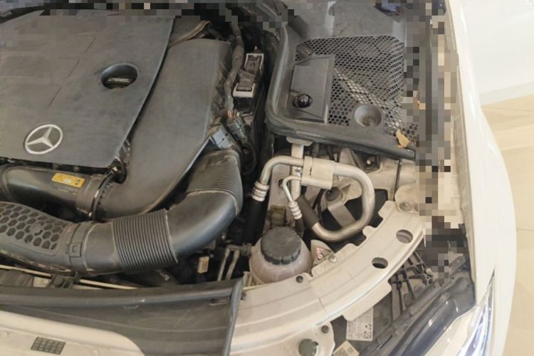 Used Mercedes-Benz C-Class 2019 Updated C 260 L Engine Bay Left