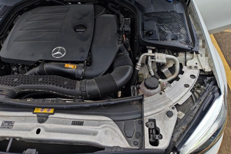 Used Mercedes-Benz C-Class 2019 C 260 Sport Edition 4MATIC Engine Bay Left