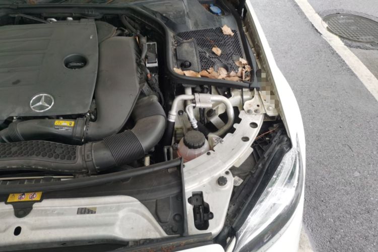 Used Mercedes-Benz C-Class 2019 C 260 L Sport Edition Engine Bay Left