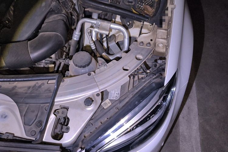 Used Mercedes-Benz C-Class 2019 Restyled C 260 L Sport Edition Engine Bay Left