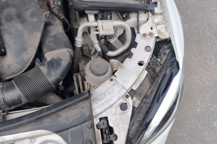 Used Mercedes-Benz C-Class 2019 Restyled C 260 L Sport Edition Engine Bay Left