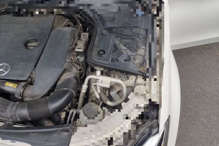 Used Mercedes-Benz C-Class 2019 C 260 Sport Edition Engine Bay Left