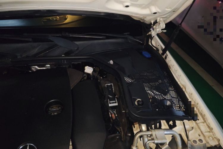 Used Mercedes-Benz C-Class 2019 C 260 Sport Edition Engine Bay Left