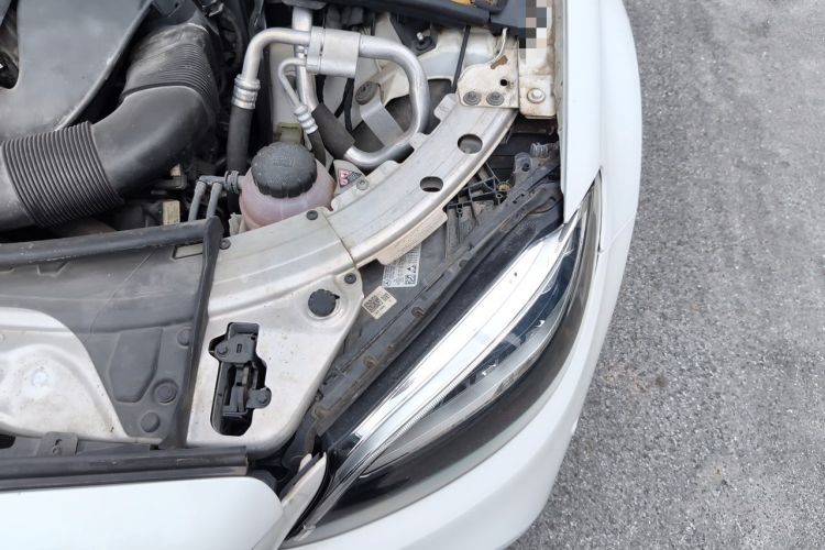 Used Mercedes-Benz C-Class 2019 C 260 Sport Edition Engine Bay Left