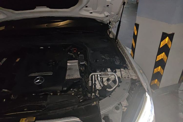 Used Mercedes-Benz C-Class 2019 C 180 L Fashion Edition Sport Version Engine Bay Left