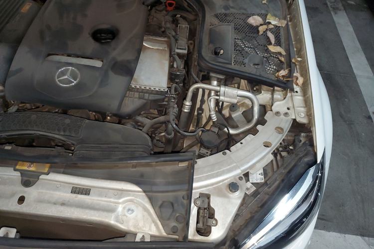 Used Mercedes-Benz C-Class 2019 C 180 L Fashion Edition Sport Version Engine Bay Left