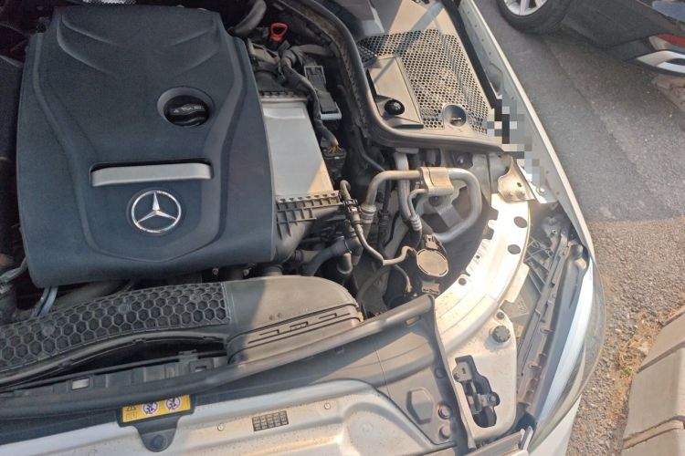 Used Mercedes-Benz C-Class 2019 C 180 L Fashion Edition Sport Version Engine Bay Left