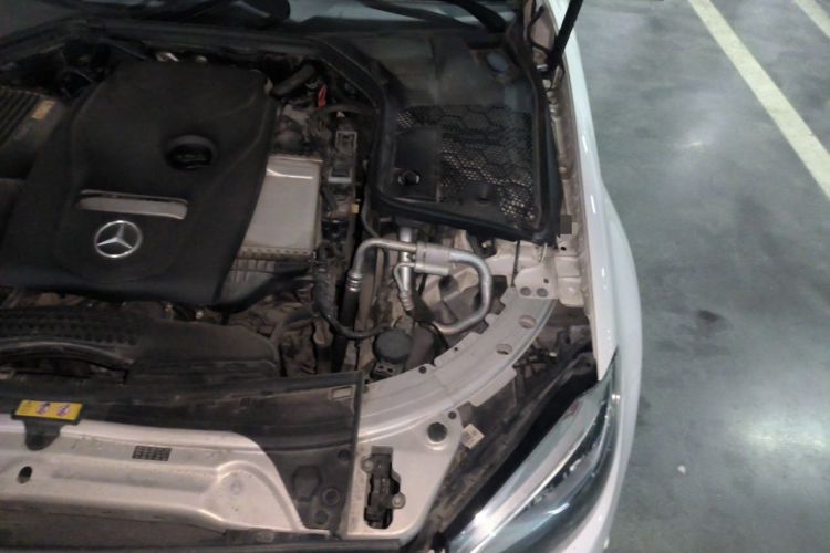 Used Mercedes-Benz C-Class 2019 C 180 L Fashion Edition Sport Version Engine Bay Left