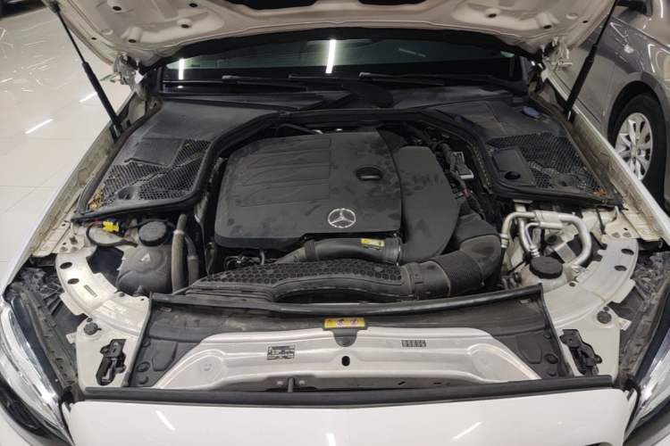 Used Mercedes-Benz C-Class 2019 Restyled C 260 L Sport Edition Engine Bay