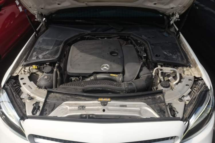 Used Mercedes-Benz C-Class 2019 C 260 L Sport Edition Engine Bay