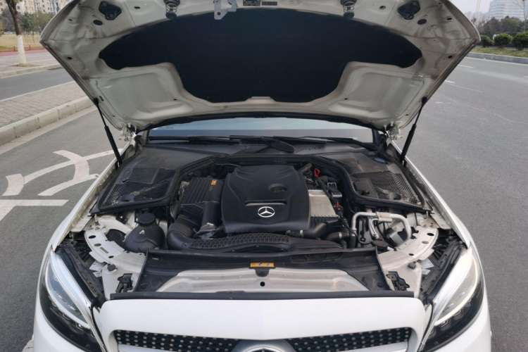 Used Mercedes-Benz C-Class 2019 C 180 Estate Engine Bay